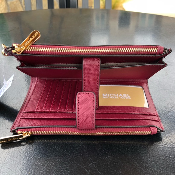 Michael Kors Jet Set Double Zipper Phone Wallet - Picture 6 of 6